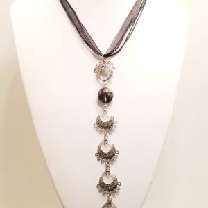 Antique metal pendant