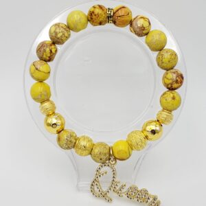 Yellow Sediment Stone, Queen